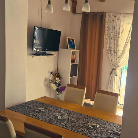 In Tribunj With Sea View, Terrace, Air Conditioning, Wifi 68-2 Apartment Tribalj