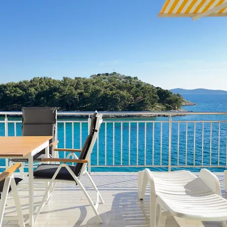 In Tribunj With Sea View, Terrace, Air Conditioning, Wifi 68-2 Apartment *