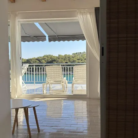 In Tribunj With Sea View, Terrace, Air Conditioning, Wifi 68-2 Tribalj
