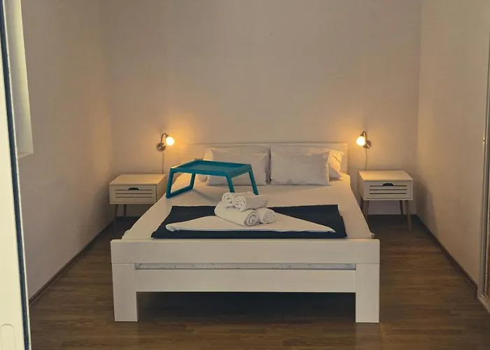 In Tribunj With Sea View, Terrace, Air Conditioning, Wifi 68-2 Apartment Tribunj (Sibenik-Knin)