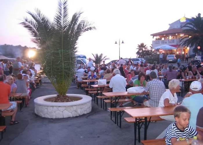 Apartment In Tribunj With Sea View, Terrace, Air Conditioning, Wifi 68-2 Tribunj (Sibenik-Knin)