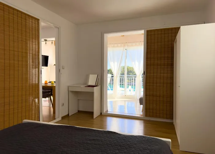 In Tribunj With Sea View, Terrace, Air Conditioning, Wifi 68-2